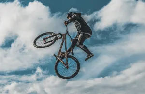 bici acrobazie