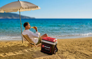 In spiaggia con il frigo portatile Einhell